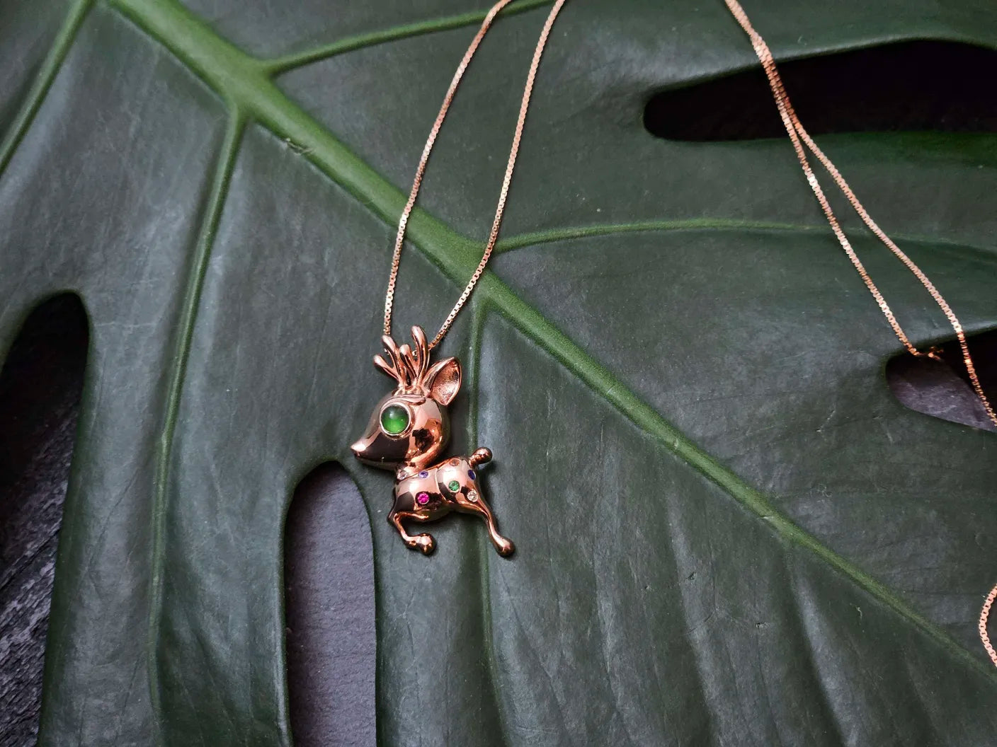 100% Natural Grade A Guatemala Jadeite Jade Reindeer s925 Silver Necklace