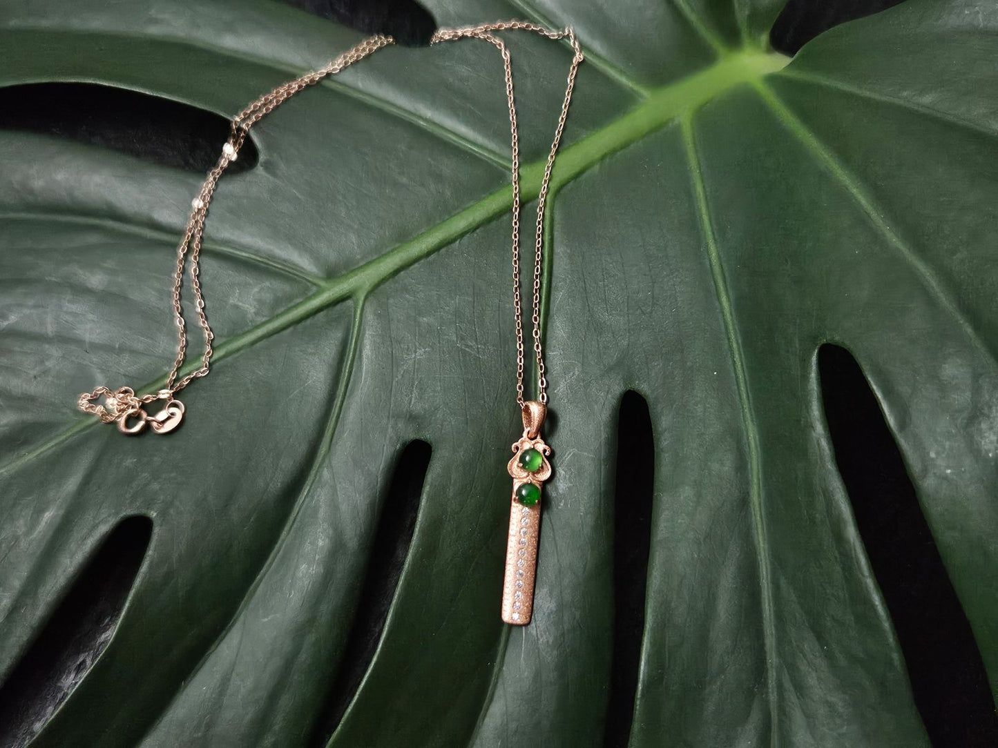 100% Natural Grade A Guatemala Jadeite Jade s925 Silver Necklace