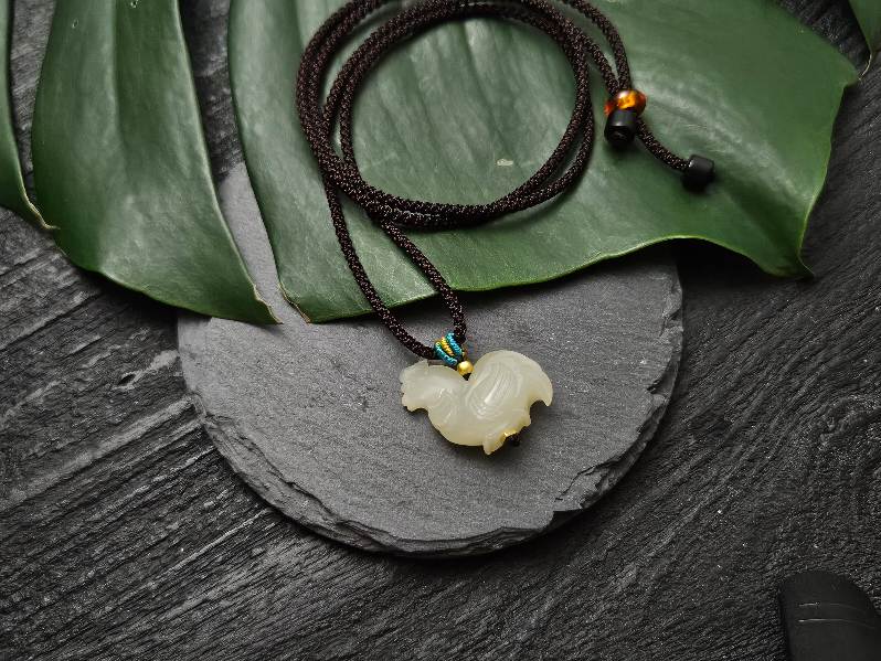 Certified 100% Natural White Hetian Jade Rooster Pendant Necklace