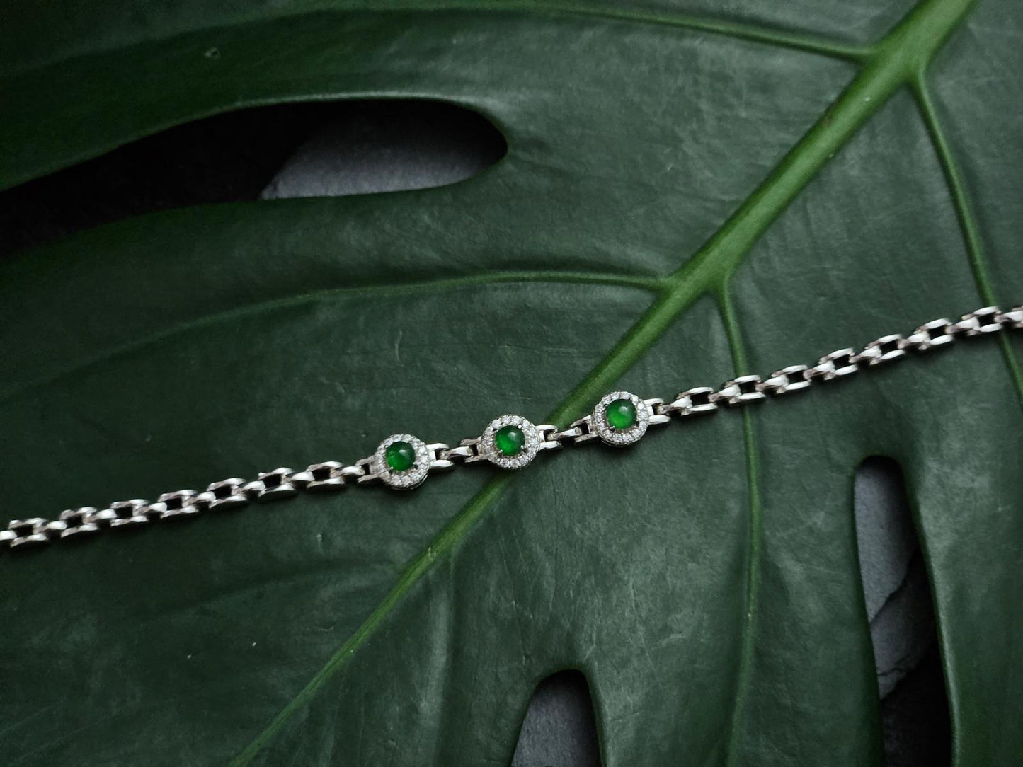 100% Natural Grade A Guatemala Green Jadeite s925 Silver Bracelet